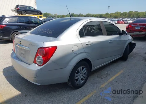 2014 Chevrolet Sonic Lt Auto из США, поврежденный, VIN 1G1JC5SH6E4135083